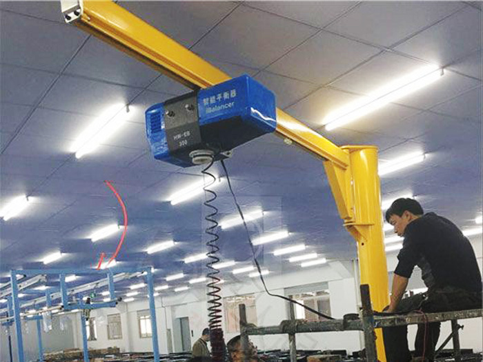 電動(dòng)平衡吊項(xiàng)目