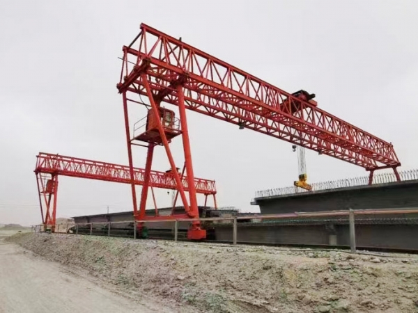 MGH通用門(mén)式起重機(jī)